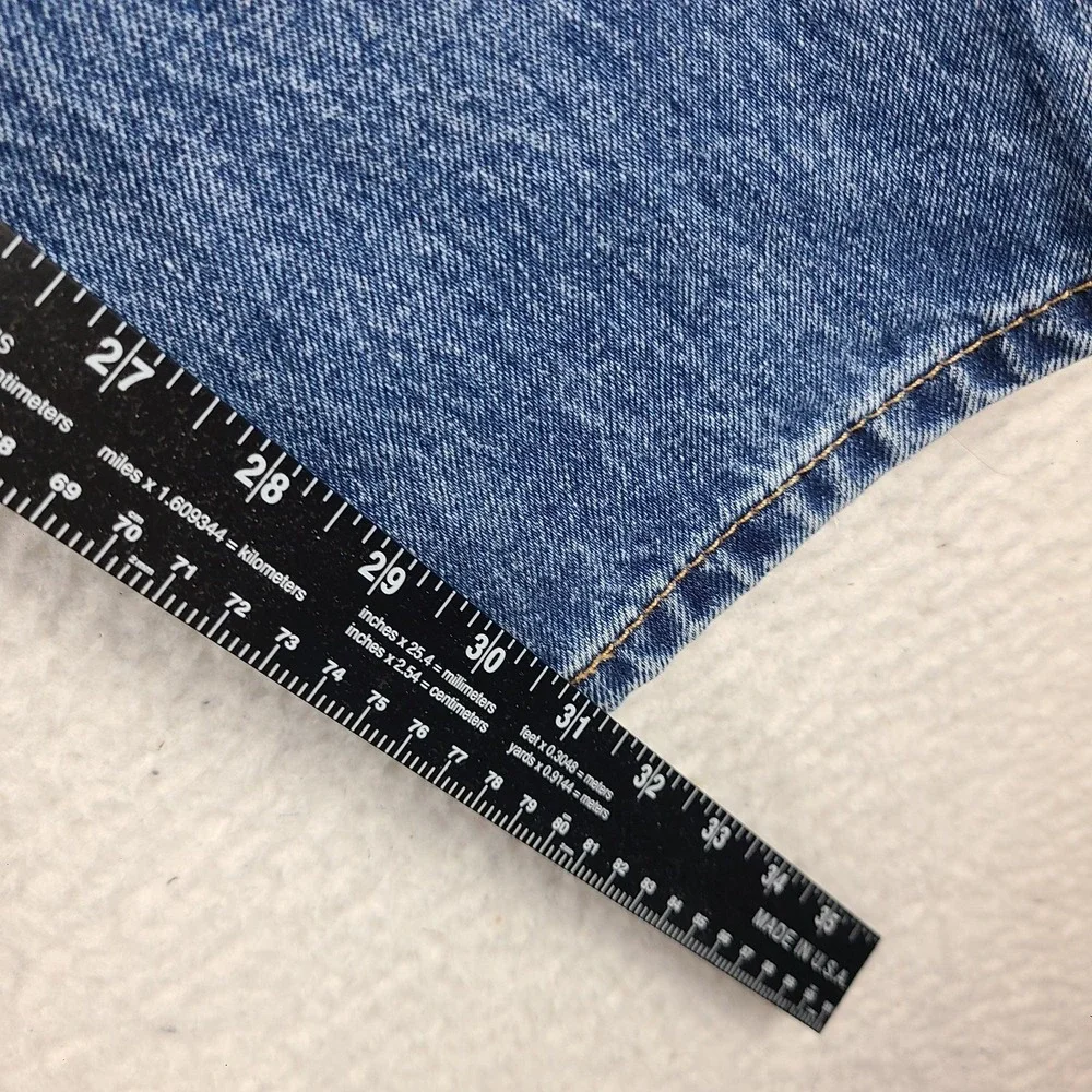 Levi's 505 Jeans Mens 36x32 Blue Regular Fit Straight Leg Medium‎ Wash Denim